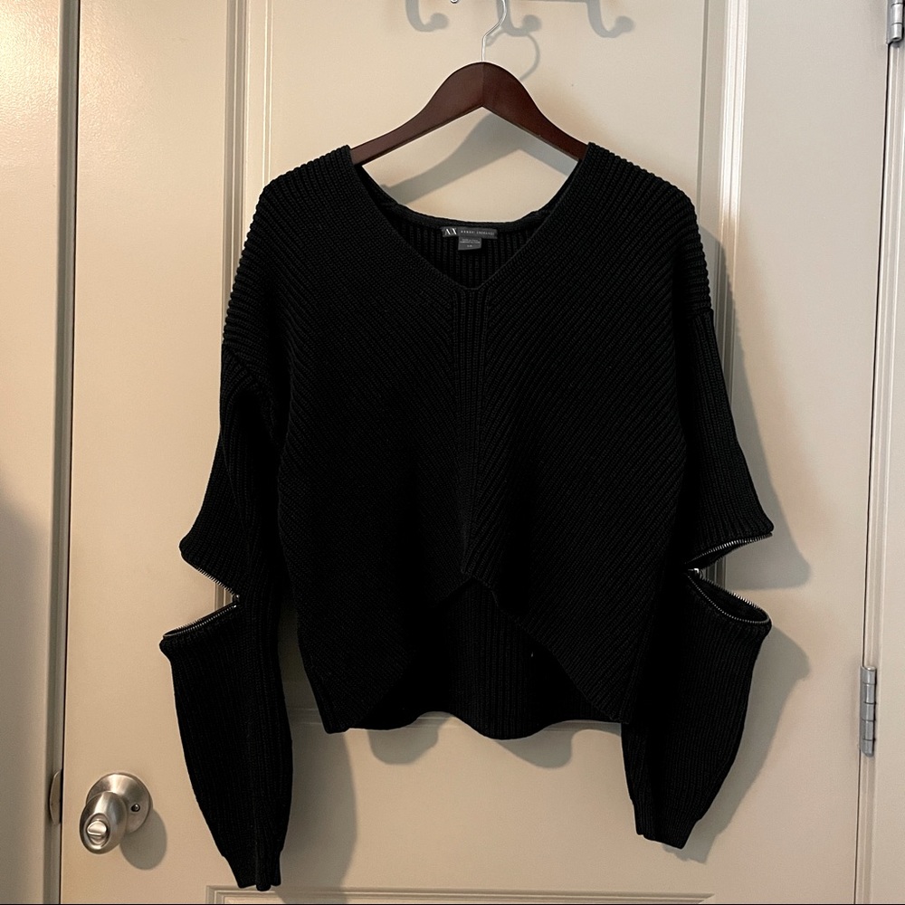 Black Aarmani exchange zip sweater size L